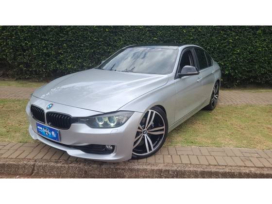 BMW 320i 2.0 16V TURBO GASOLINA 4P AUTOMÁTICO BMW 320i 2.0 16V TURBO GASOLINA 4P AUTOMÁTICO